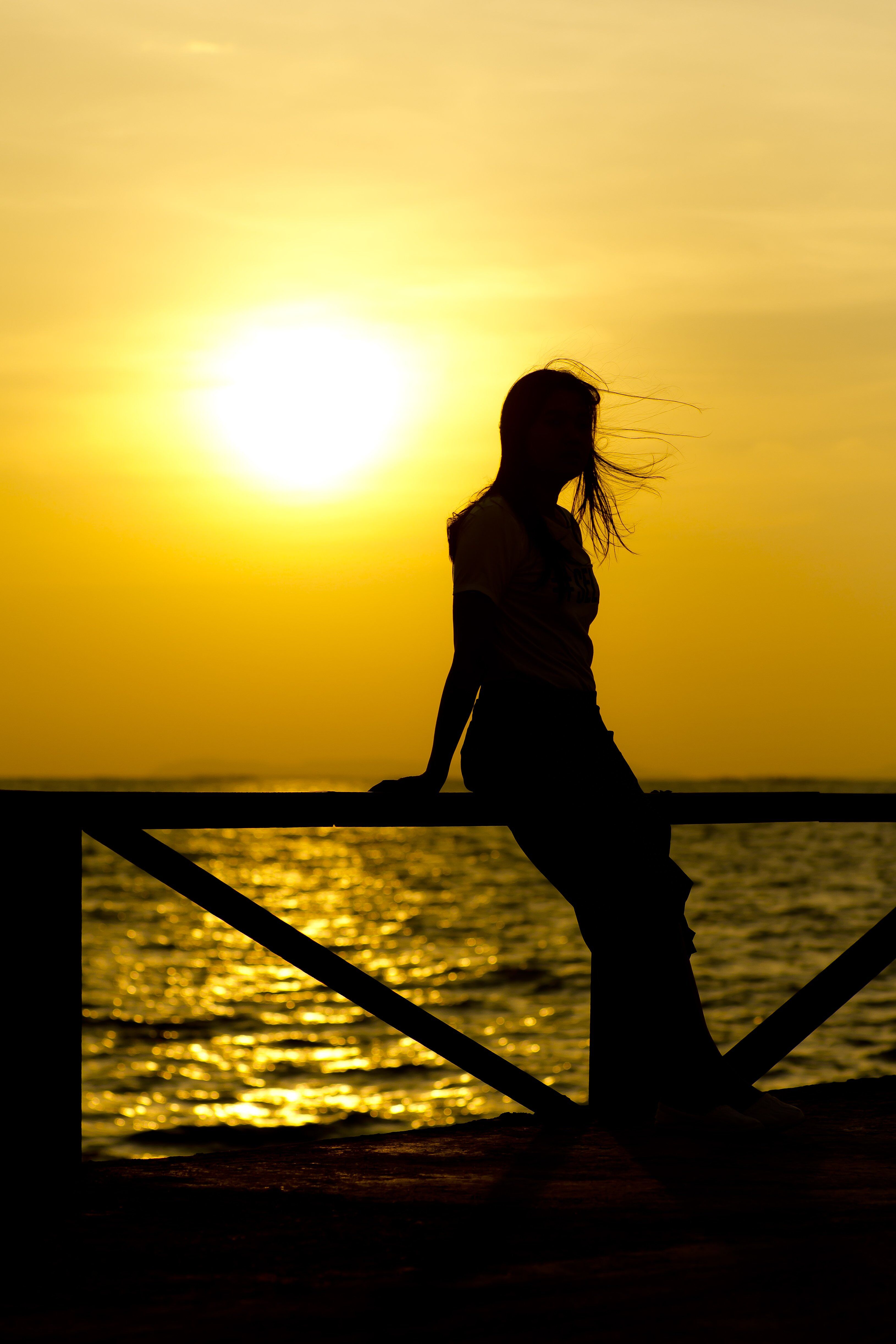 women at the beach after completing our outpatient addiction treatment program in kitty hawk, nc
